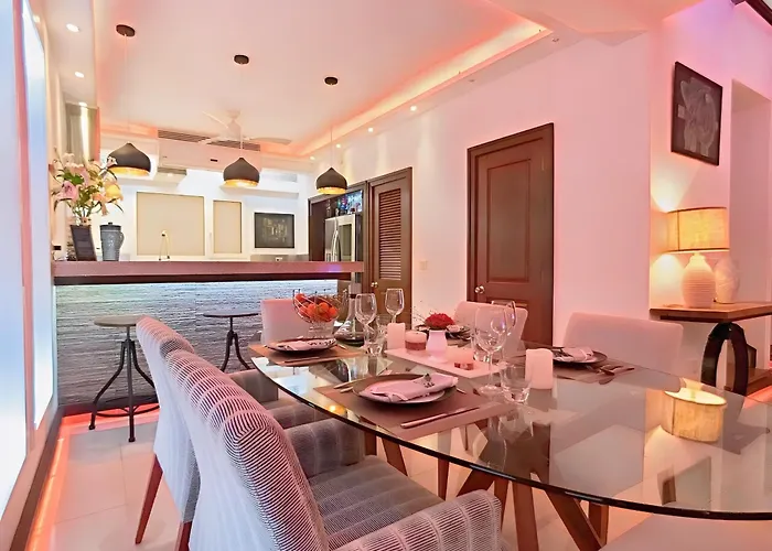 Luxury Duplex 2br Pool & Garden View Quiet 30m From 5th Ave With Gym & Parking * Playa del Carmen