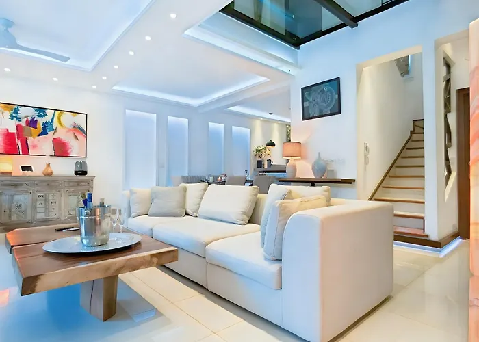 Apartment Luxury Duplex 2br Pool & Garden View Quiet 30m From 5th Ave With Gym & Parking *