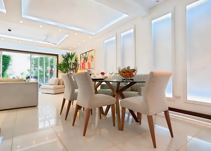 Luxury Duplex 2br Pool & Garden View Quiet 30m From 5th Ave With Gym & Parking * Playa del Carmen