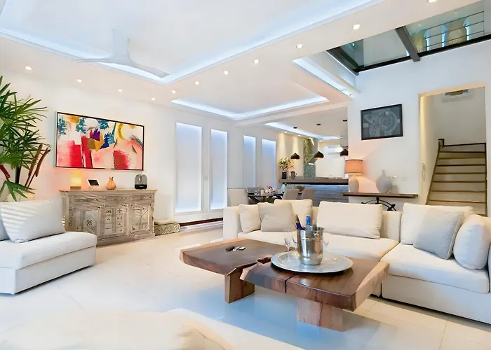 Luxury Duplex 2br Pool & Garden View Quiet 30m From 5th Ave With Gym & Parking Apartment