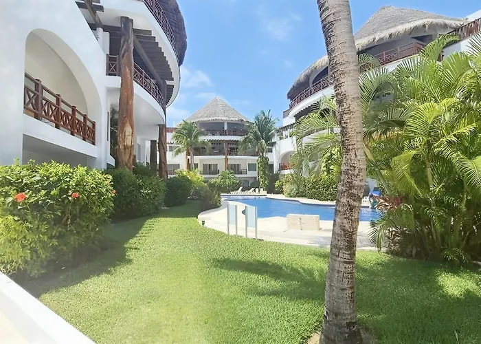 Luxury Duplex 2br Pool & Garden View Quiet 30m From 5th Ave With Gym & Parking Apartment Playa del Carmen