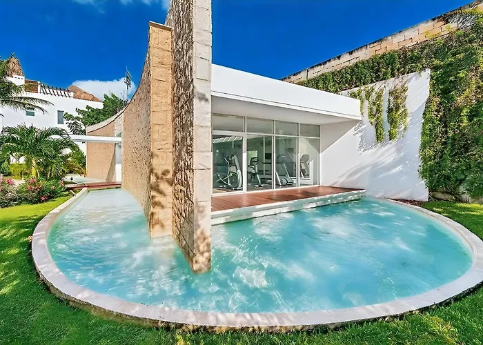 Apartment Luxury Duplex 2br Pool & Garden View Quiet 30m From 5th Ave With Gym & Parking